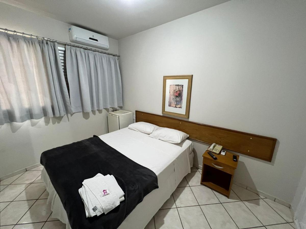 Santa Rosa Hotel Асис Экстерьер фото