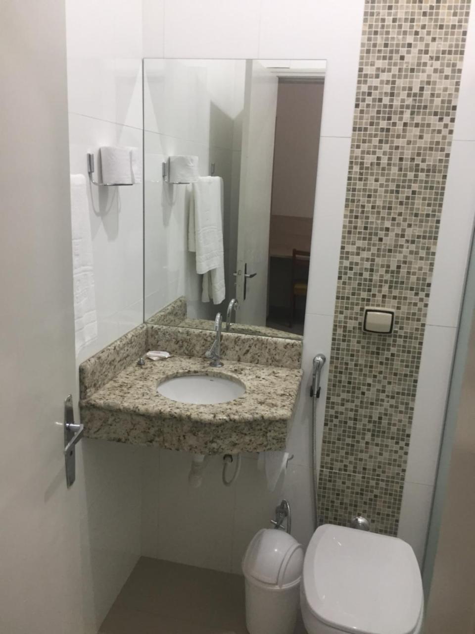 Santa Rosa Hotel Асис Экстерьер фото